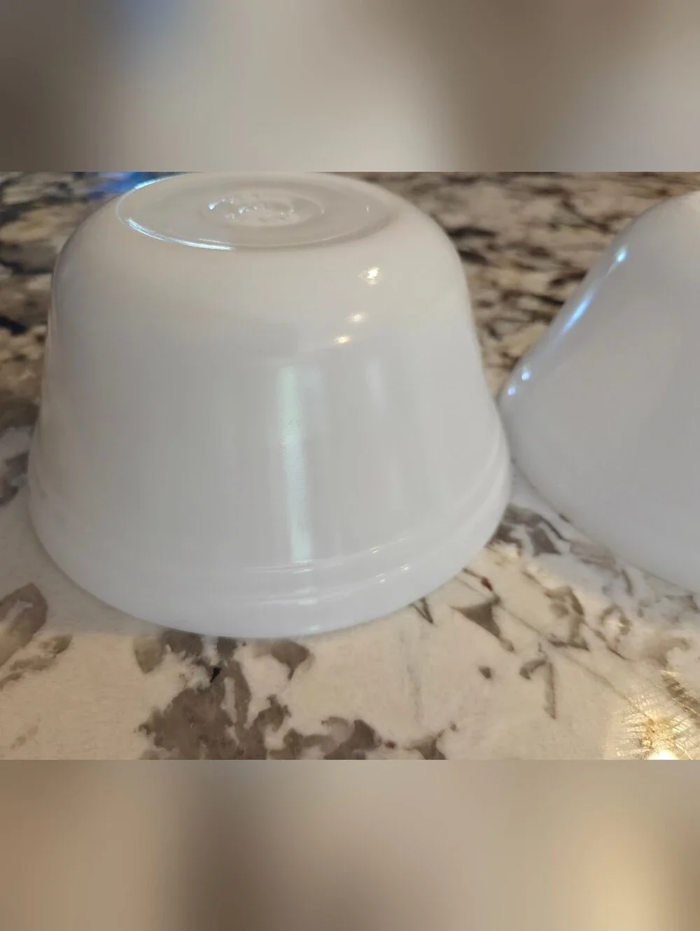 Federal Shield Oven Ware White Milk Glass Set of 2 Small 6